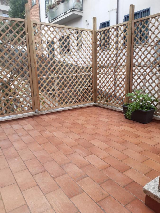 Smart Suite Roma Exterior foto